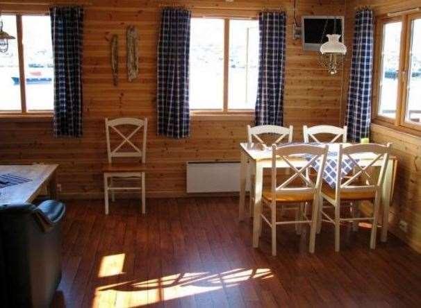 Adventure Camp - Mehamn Hotel Kamer foto